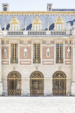 Palace of Versailles Façade — Parisian Moments