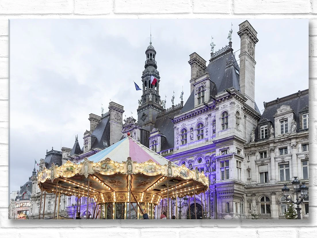 HoteldeVilleCarouselXmasCanvas.jpg