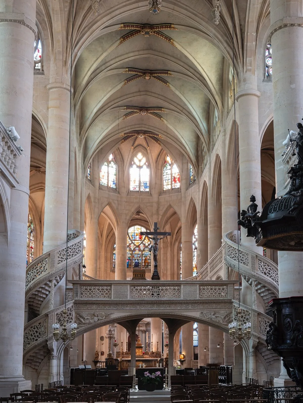 The &Eacute;glise Saint-Paul-Saint-Louis on rue Saint-Antoine in the Marais is a wonderful building. It was built in the middle of the 17th Century on the orders oh Louis XIII and is the first church in Paris to break away from the prevalent Gothic s