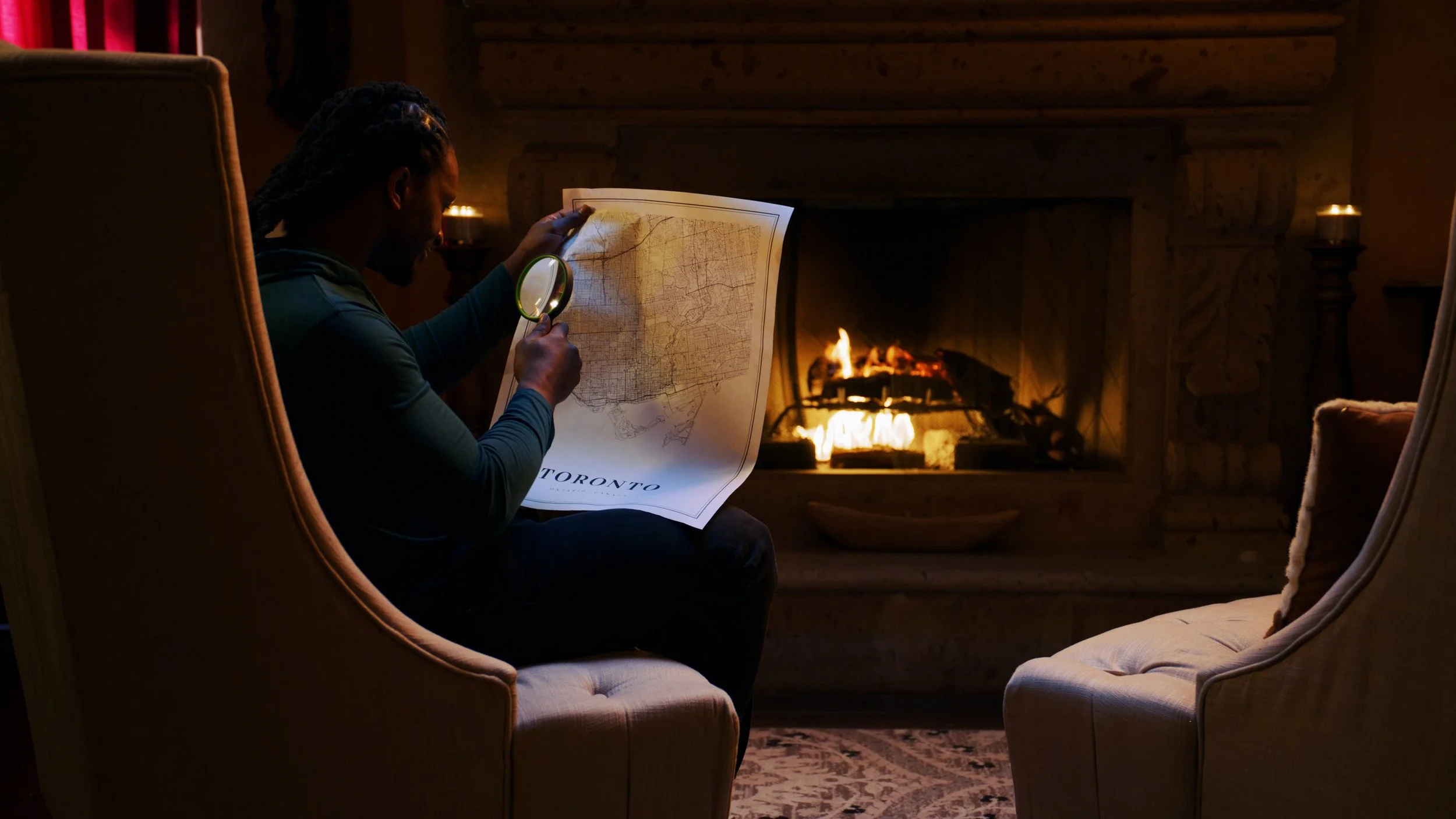 TODD-GURLEY_CLUE01_4K_16x9..00_00_00_00.Still001.jpg