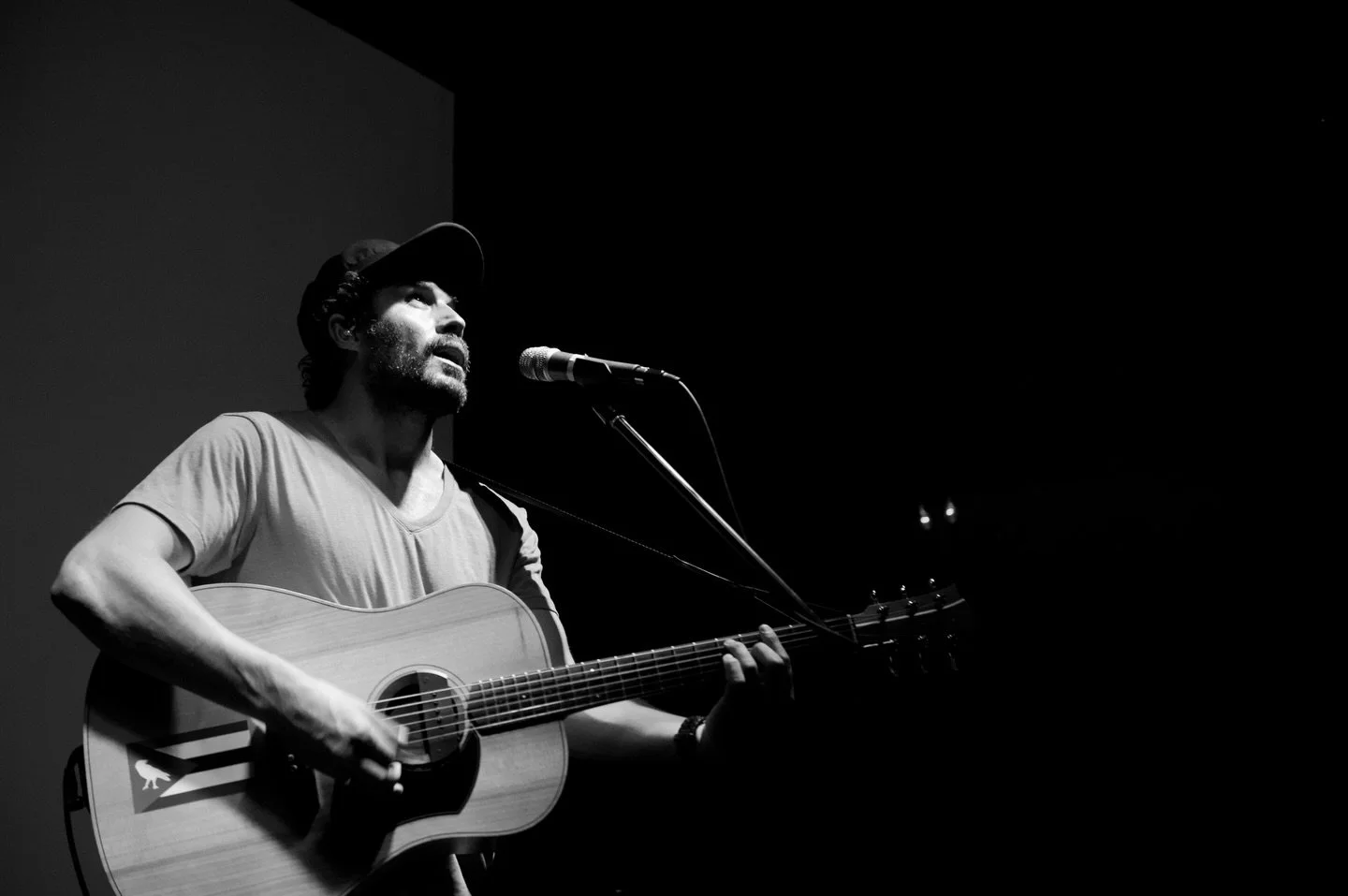 @matmchugh @thebeautifulgirlscollective on the Seaweed Sessions tour 2011 presented by Ydna and @magicseaweed . It was an incredible 4 gigs back to back &bull; London on @tamesisdock &bull; Perranporth @wateringholecornwall &bull; Bournemouth picture
