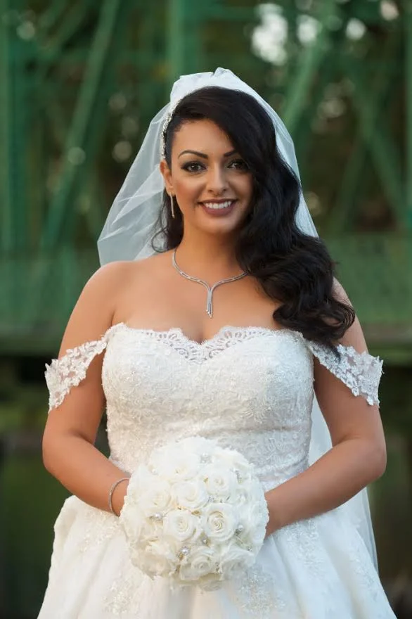 Sacramento Wedding | Dress: Justin Alexander customized by Bride To Be Couture | Photography: Waves Studio