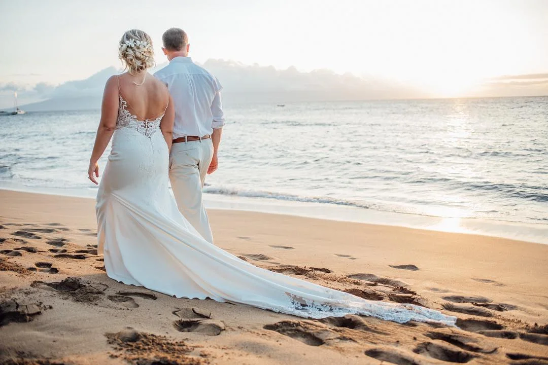 Photo: Taylor Brooke Photography | @taybrookephotography Dress: Enzoani | @enzoani