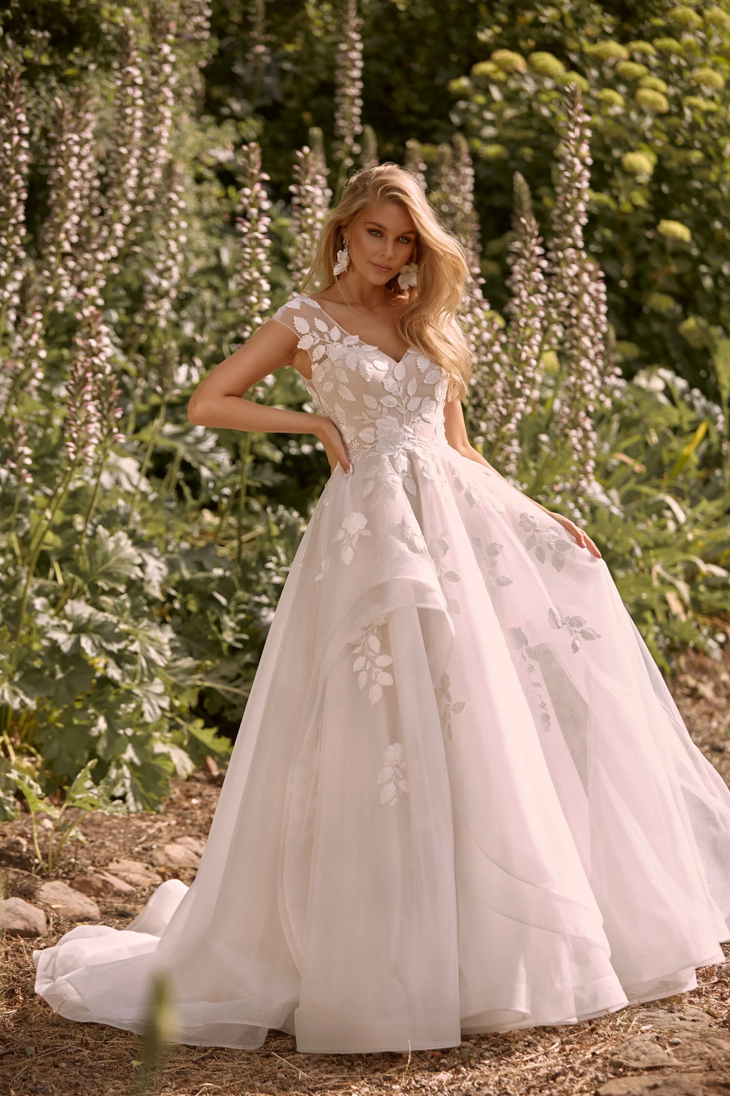 Madi Lane Cassia Wedding Dress | Bride 
