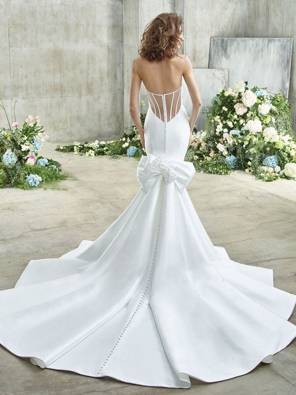 Badgley Mischka Bridal Emerson Wedding Dress — Bride To Be Couture