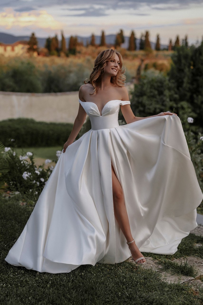 Abella Wedding Dresses in Sacramento || Starting at $1,499 — Bride To ...