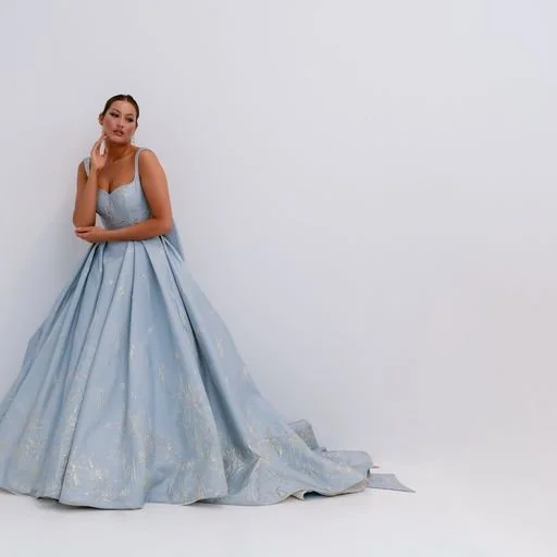 Elizabeth Lee available at Bride To Be Couture