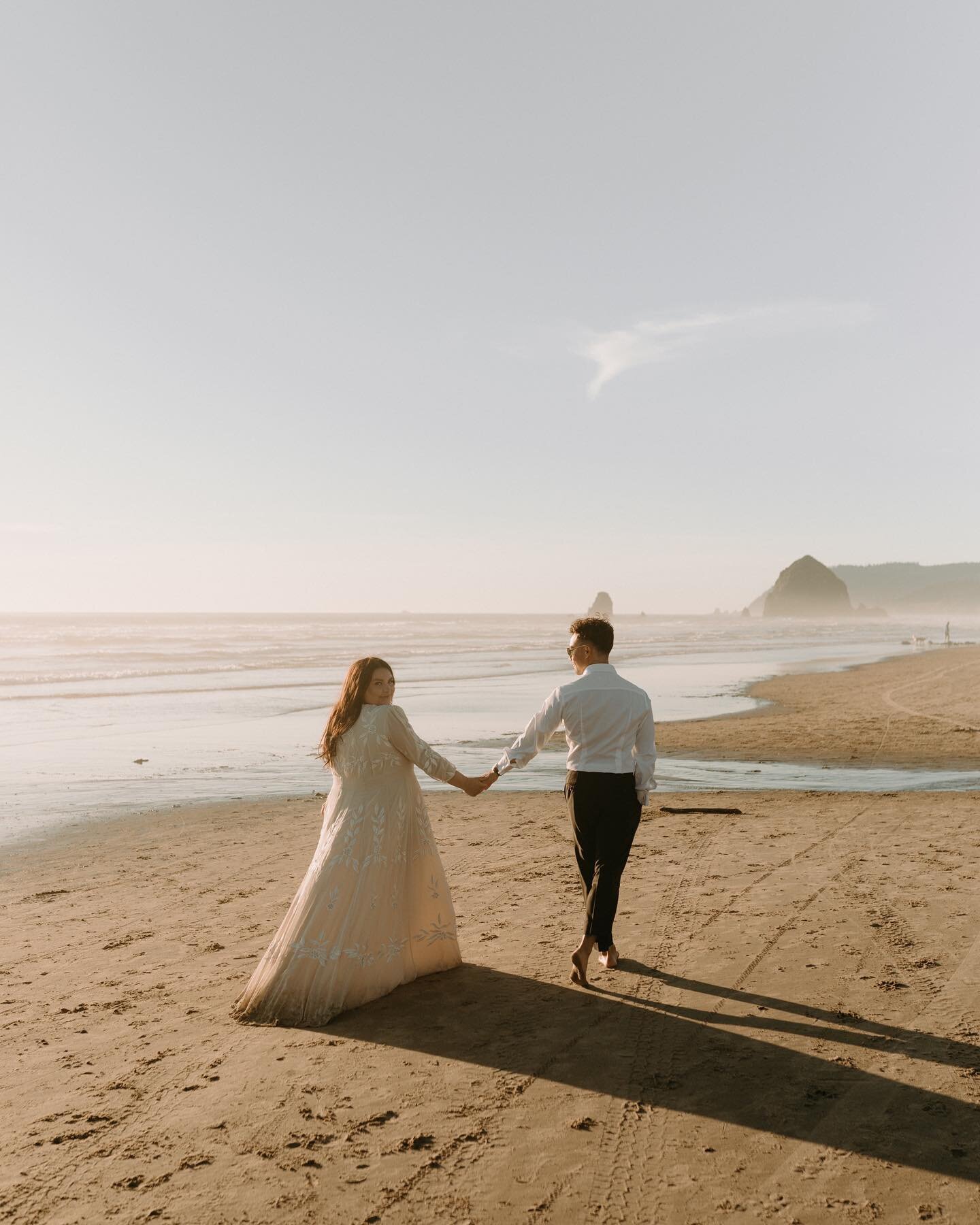 One of the most authentic micro weddings I&rsquo;ve had the privilege of being a part of. Sophia + Zac both grew up coming to this exact spot for family vacations for years, so it was only fitting that they share their vows near the sea surrounded by