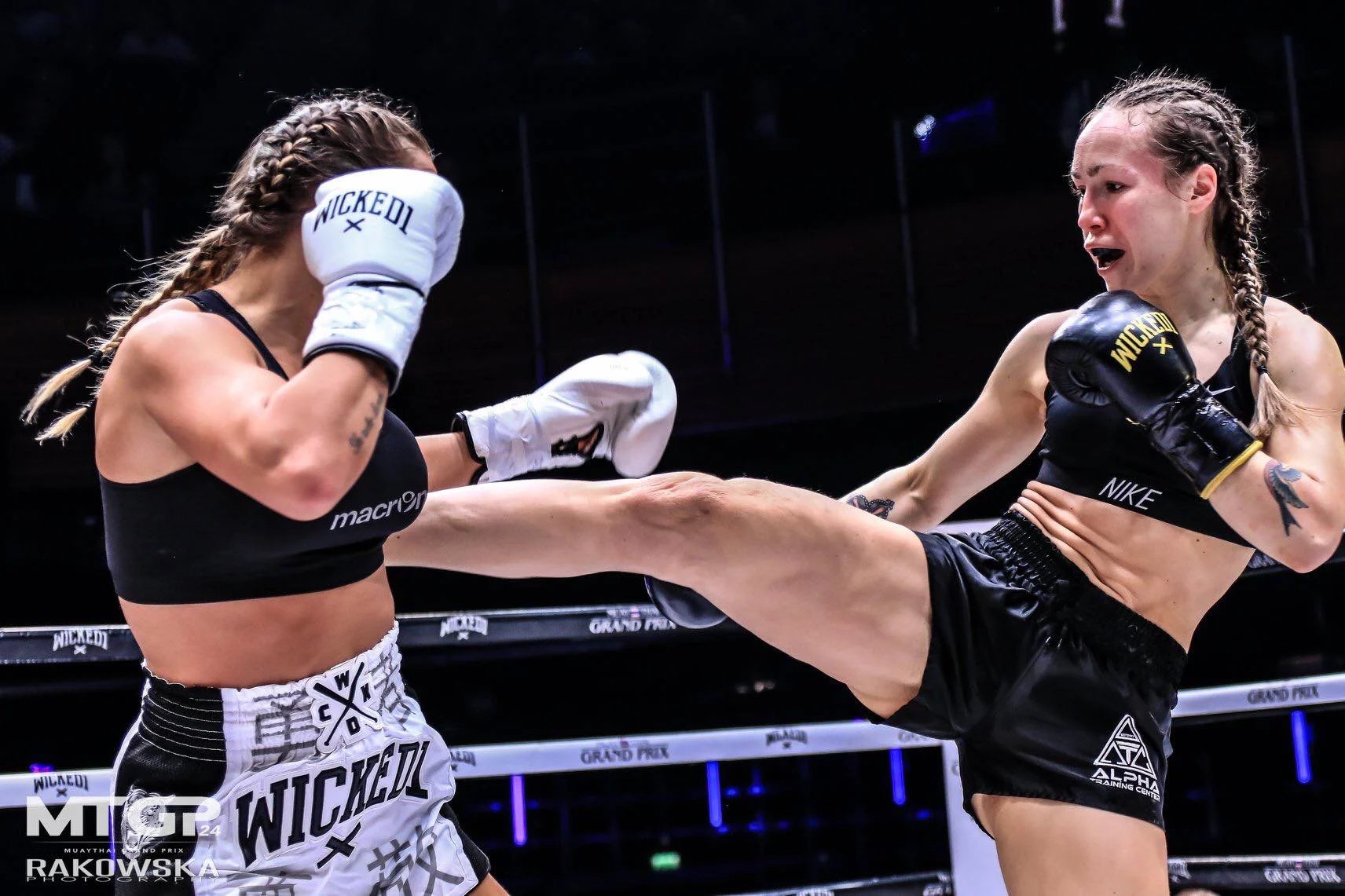 Viktoria fightfys.jpg