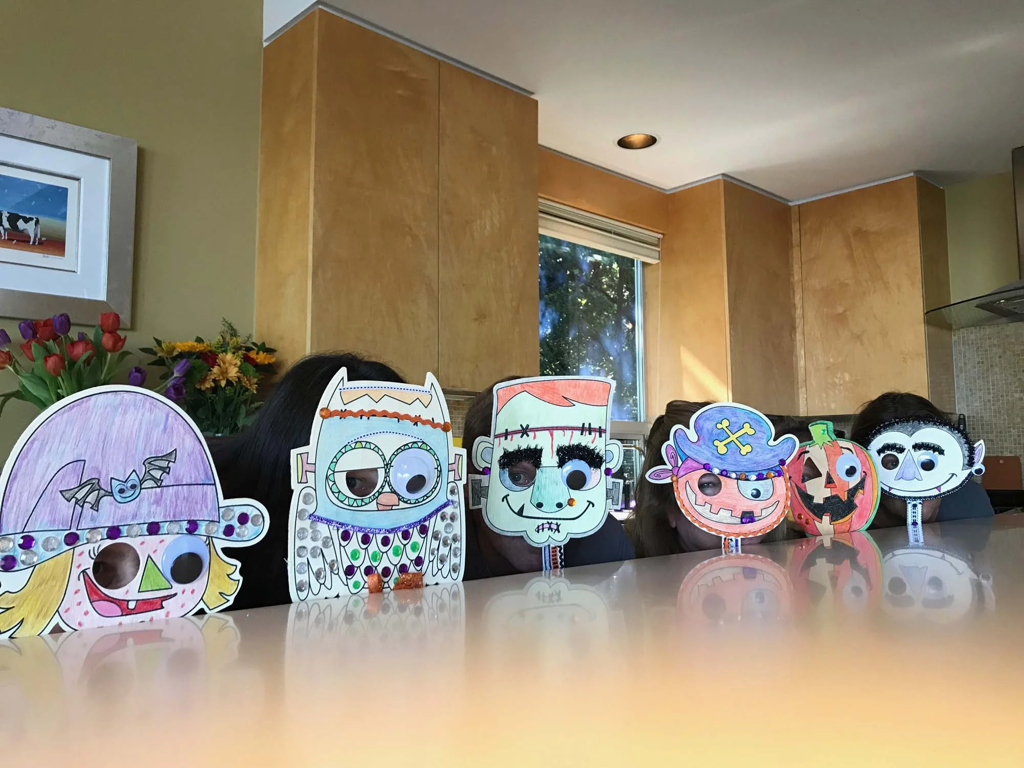 halloweengooglymasklr.jpg