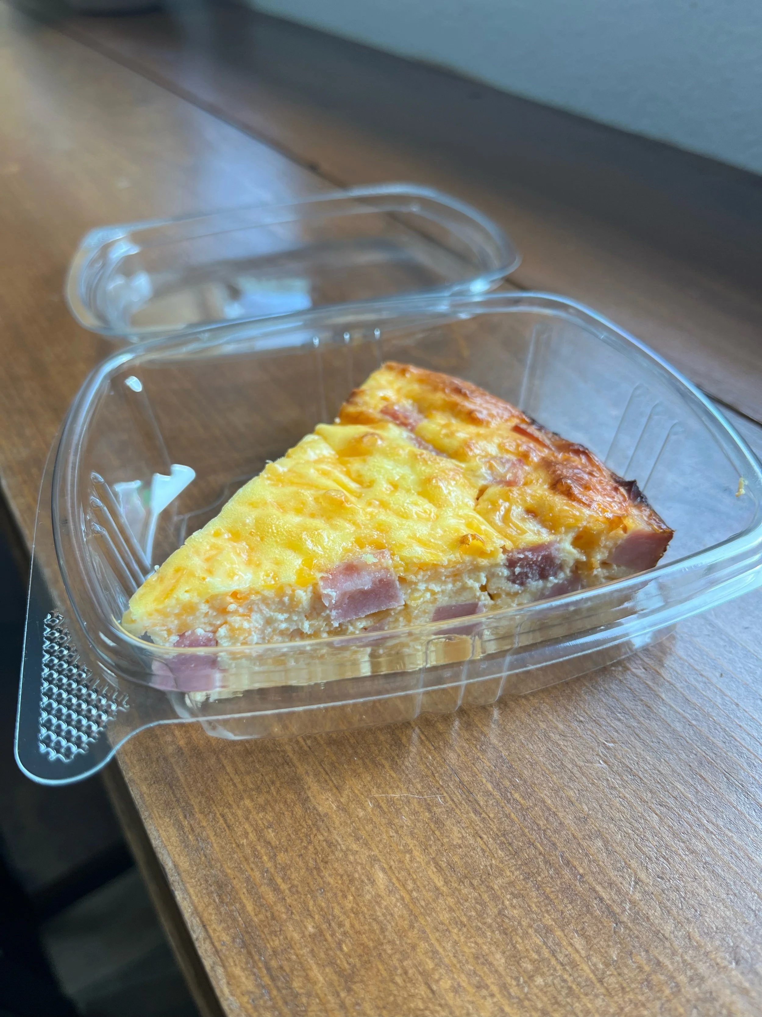Crustless Ham & Cheese Quiche