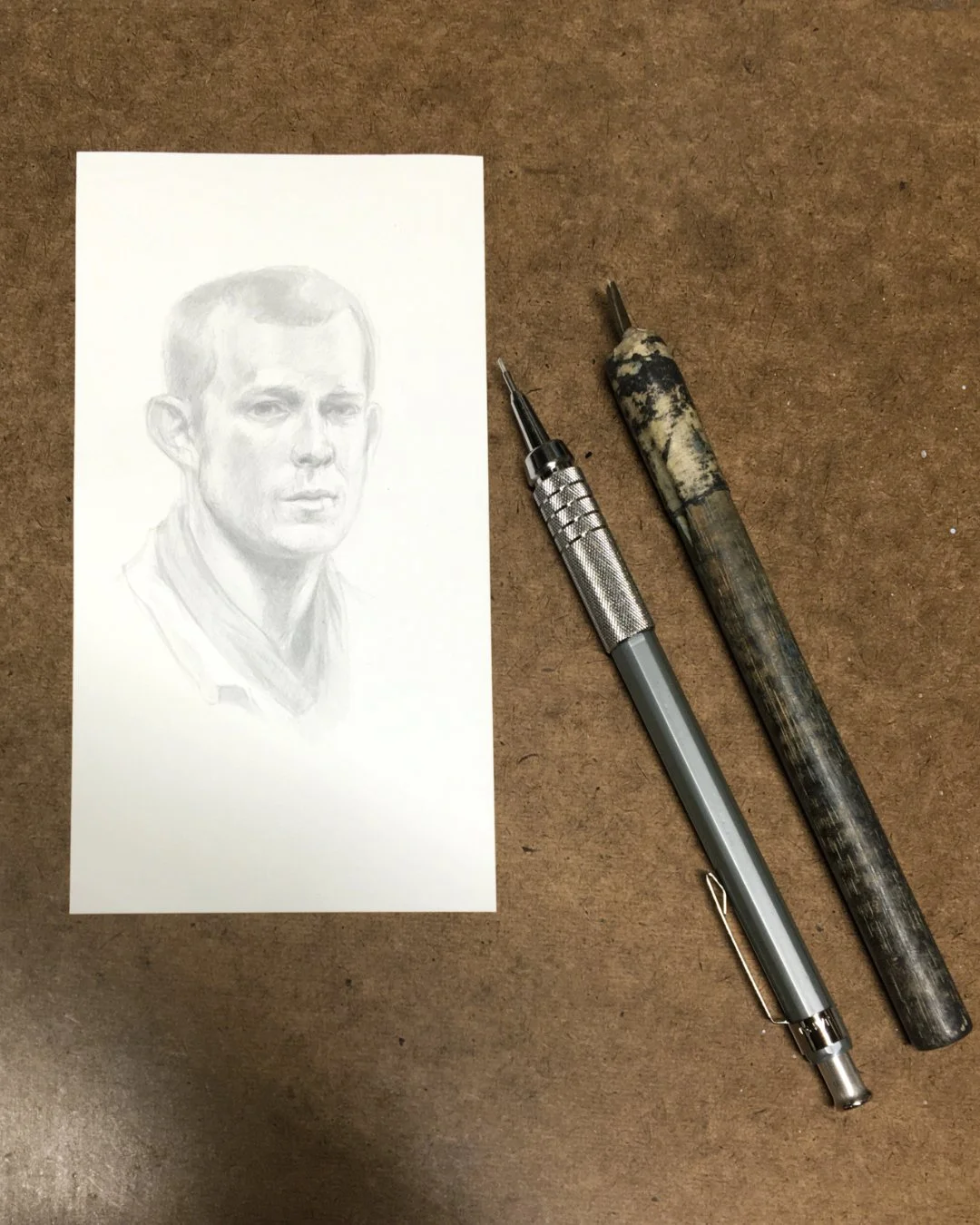 "It behoves [the Abbot] therefore to be learned in the divine law, that he may thence bring forth things new and old; ..." ~Rule of St. Benedict, lxiv

New, a thin silverpoint stylus from @natural.pigments on stonepaper and old, our first s