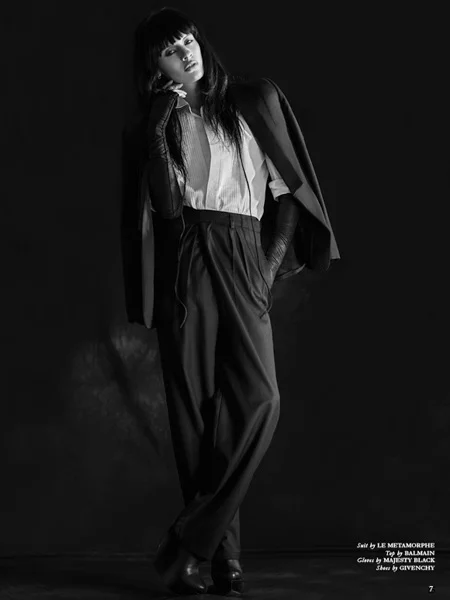 KARIS-WILDE-BY-Lesa-AMOORE-ASTONISH-MAGAZINE-4_450.jpg