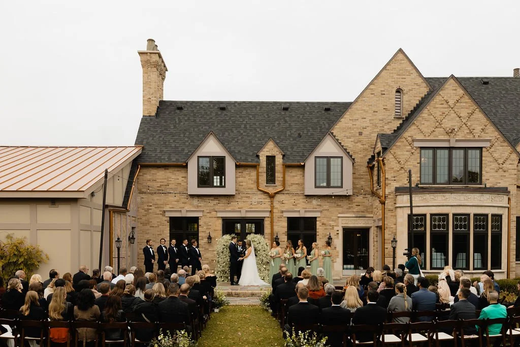 Timeless Black tie Grand Rapids Wedding