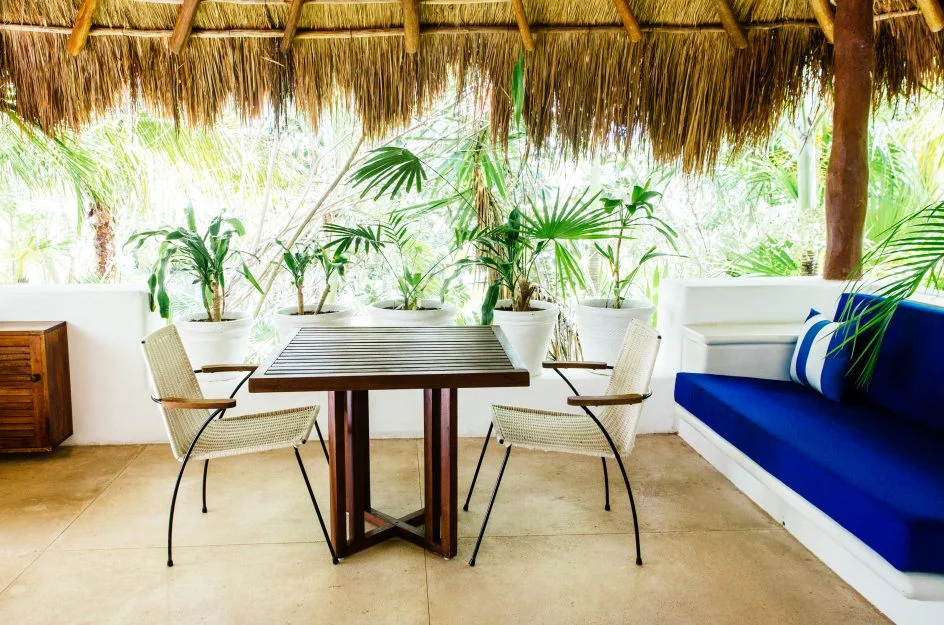 JUNGLE-ROOM-2-944x625.jpg