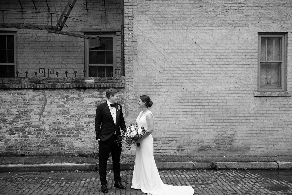 The-View-Cincinnati-Wedding-Photograpy-Funkys-Catering_0048.jpg
