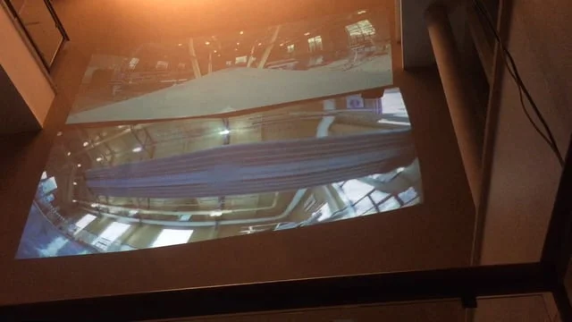 Depth - Synched Projection and Mirrors