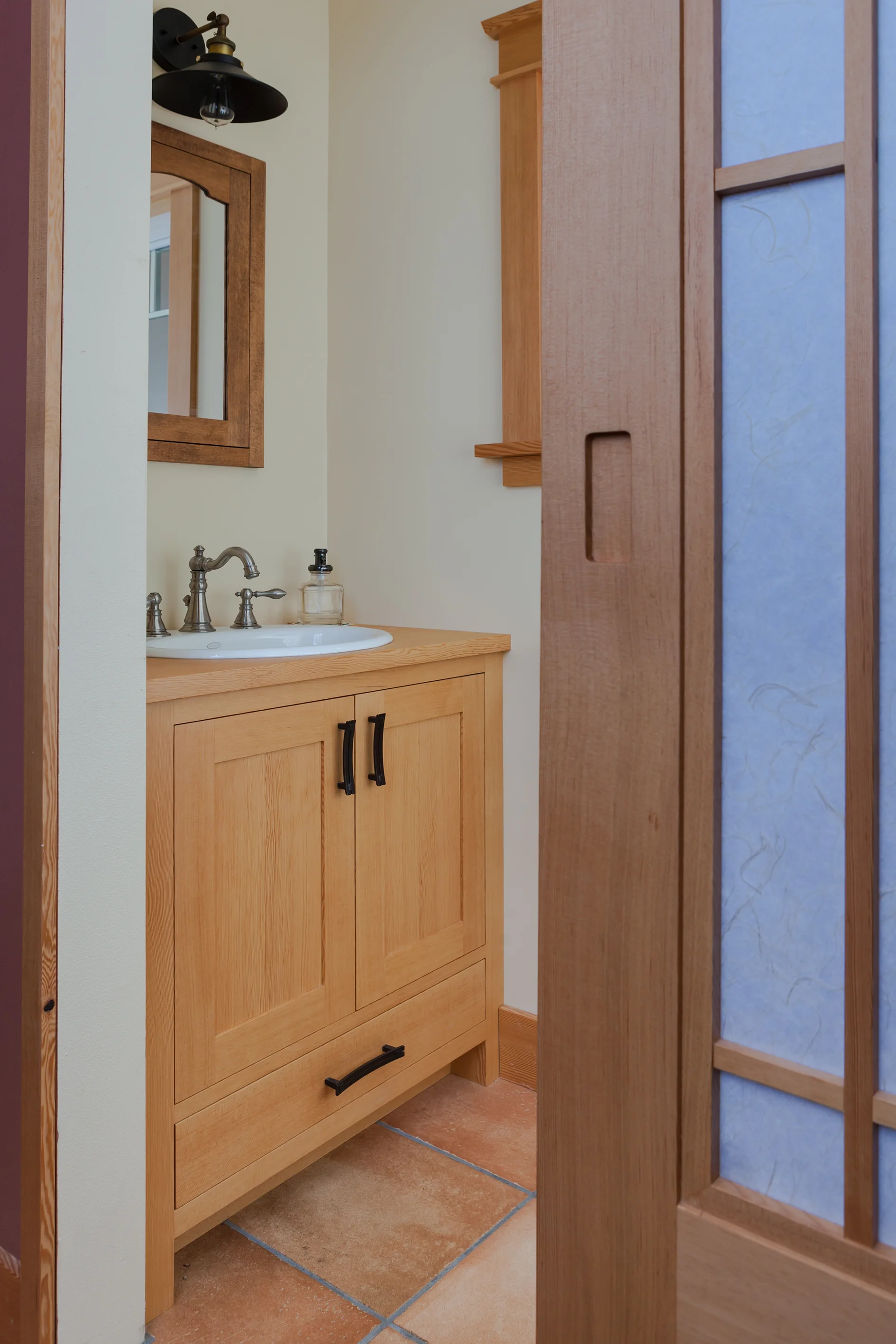 Bathroom vanity