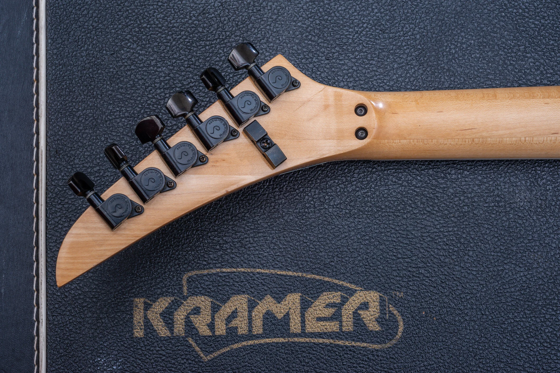 KRAMER USA ベース 5層 KRAMER USA ベース 5層 KRAMER USA ベース 5層 - メルカリ