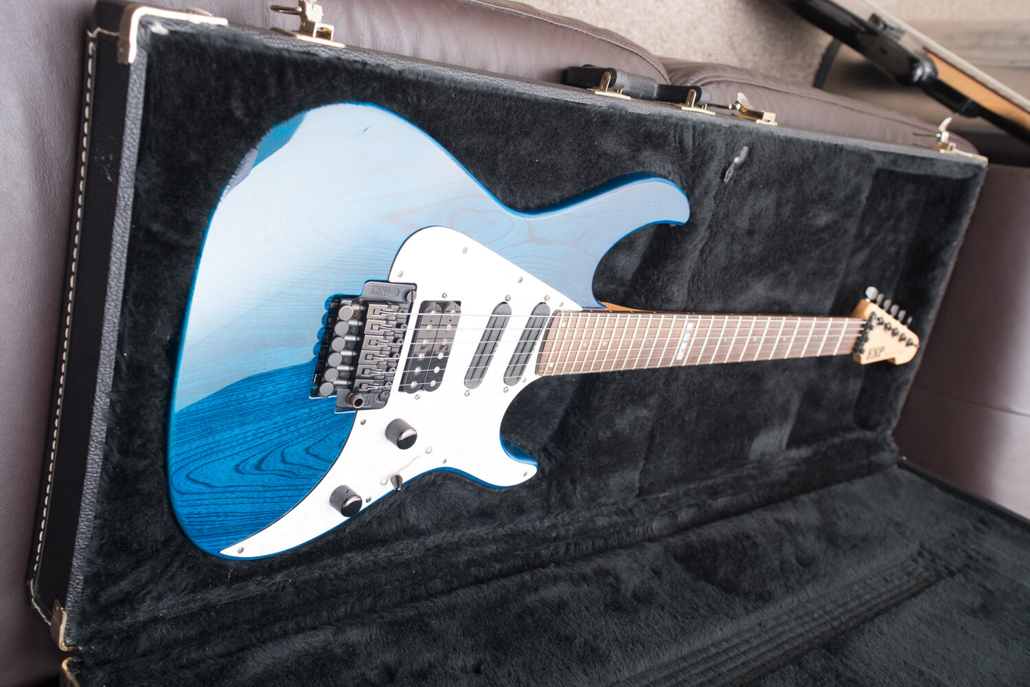 New Guitar: 1992 ESP Maverick Deluxe - Blue — Totally Rad Guitars