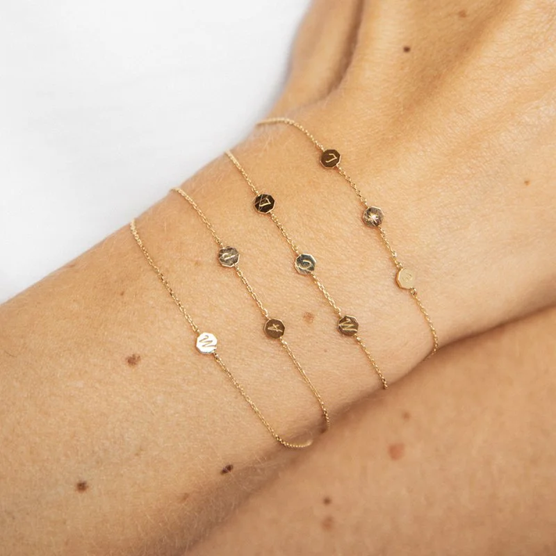 Bracelets Initiale en or jaune 18 carats