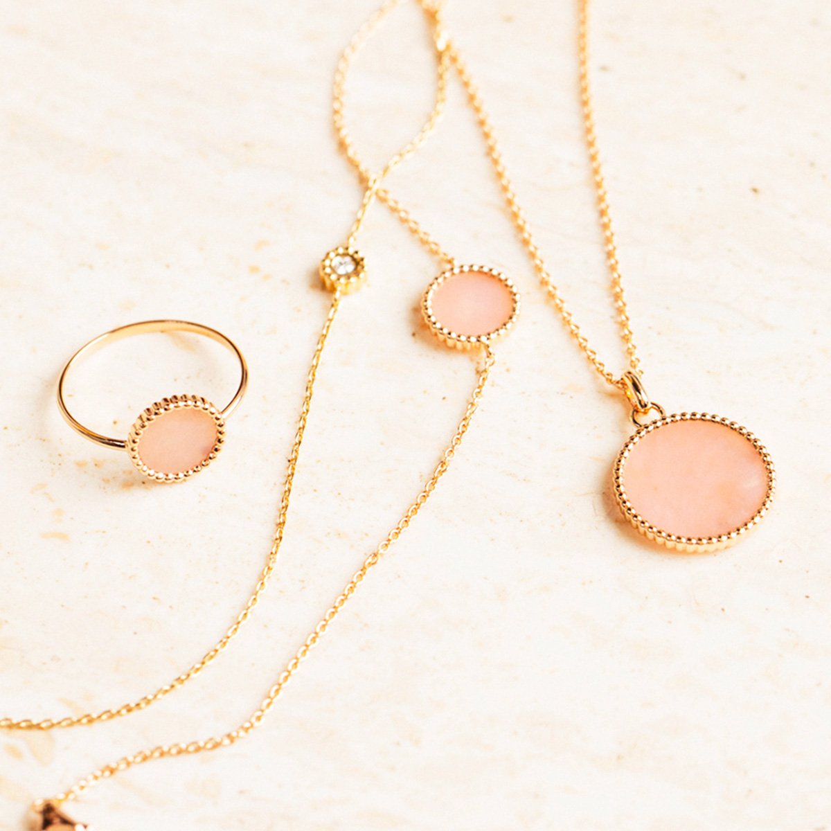 Jewelry Nuances pink opal - rose gold 18 K