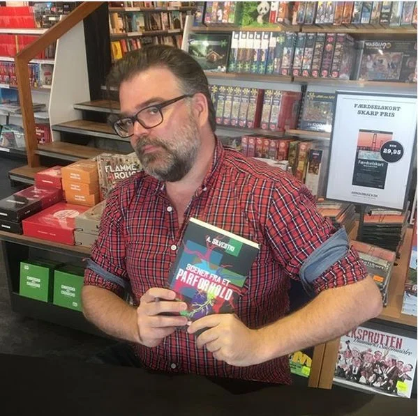 Signering af Scener fra et parforhold i Arnold Busck, Nykøbing Falster (2018)