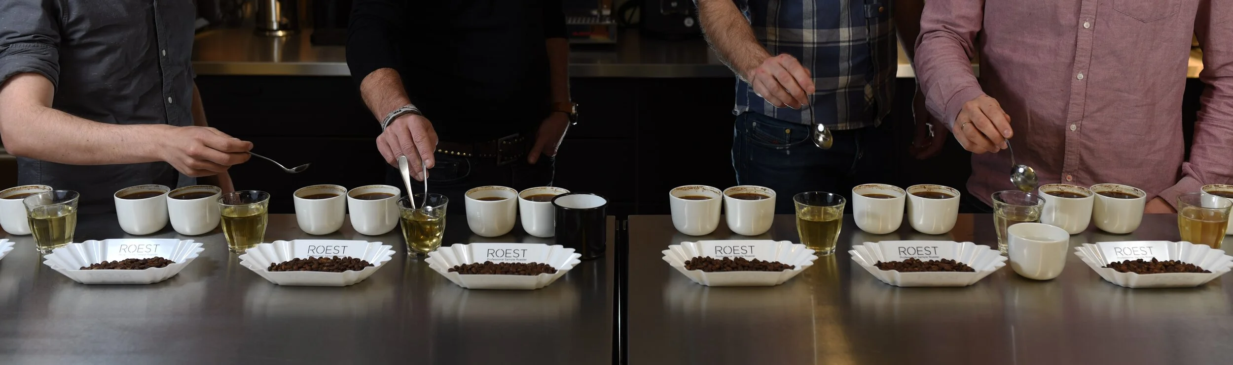 How to evaluate the quality of your coffee. Part 3 Cupping — ROEST