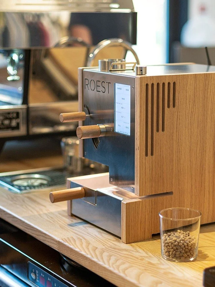 The best sample roasters don't just follow instructions; they adapt. With inlet air temperature profiles and real-time adjustments, ROEST sample roasters tailor each roast to the bean, not the other way around.
#ROESTcoffee #sampleroaster #sampleroa