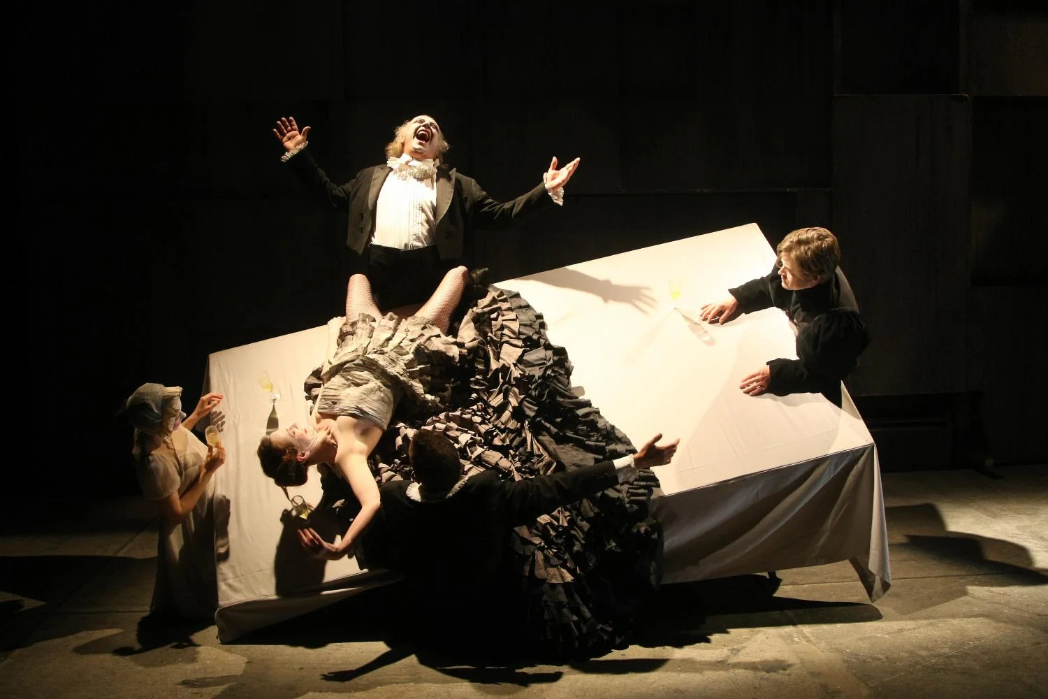 The Tiger Lillies perform Hamlet (c) Martin Tulinius