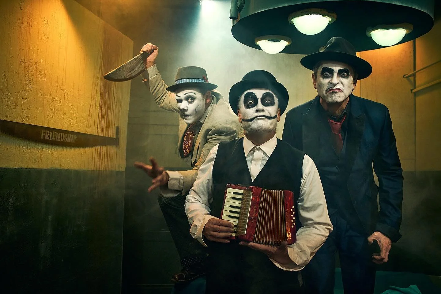 SERENADE FROM THE SEWER — NEW ALBUM OUT 28 OCTOBER
Pre-orders open 18 October, exclusively on our website. 
New video dropping next week — stay tuned!