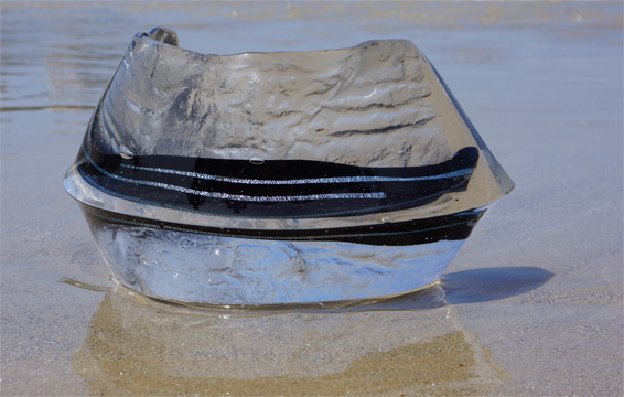 FORME NOMADE NOIRE ARGENT, 2016, 18x25x13 cm