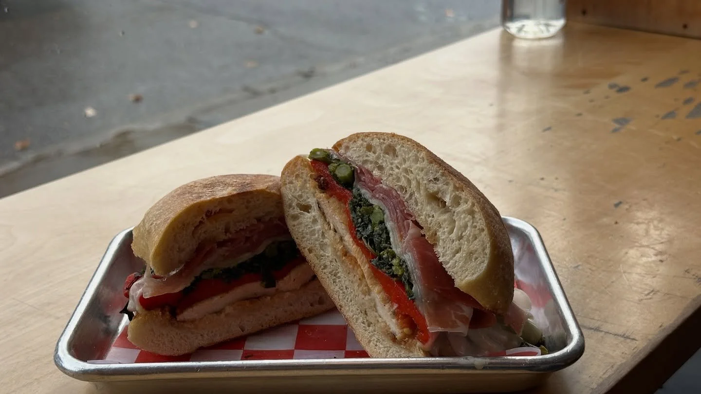 🔥 Grilled Chicken Special Alert! 🔥 Juicy chicken breast stacked with roasted red peppers, saut&eacute;ed broccoli rabe, melted provolone, and prosciutto &mdash; yeah, all tucked into warm, toasty ciabatta 😋 Come grab yours! 🥪✨ 

Get it from our d