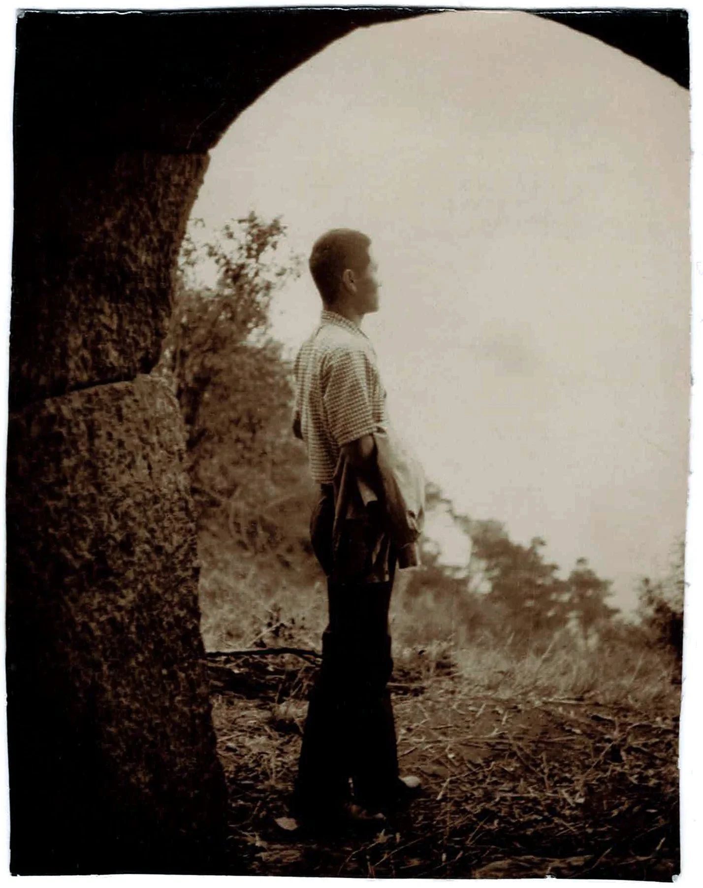 dad at the Namhan Castle 1968.jpg