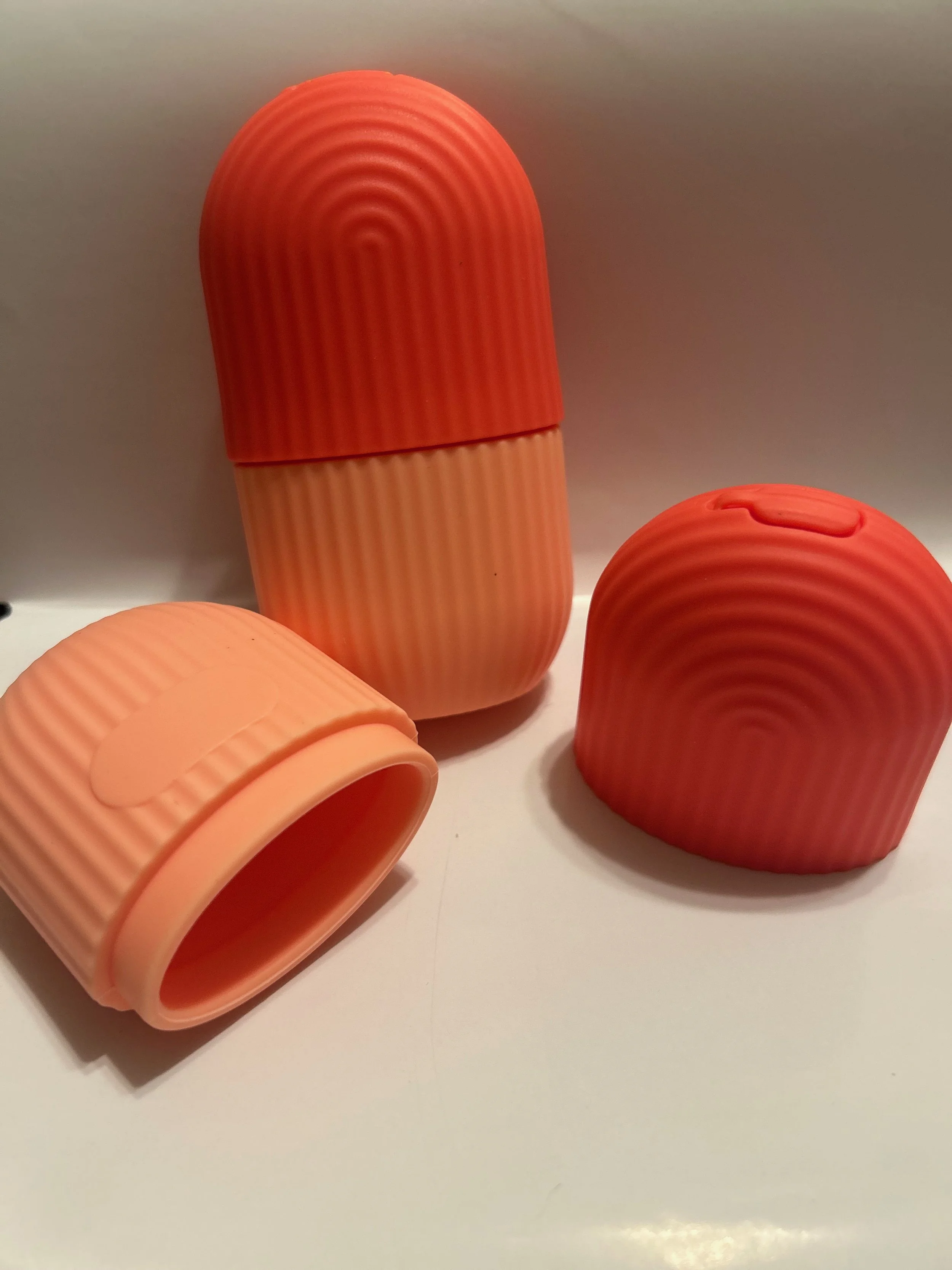 Capsule Cube Beauty Mold