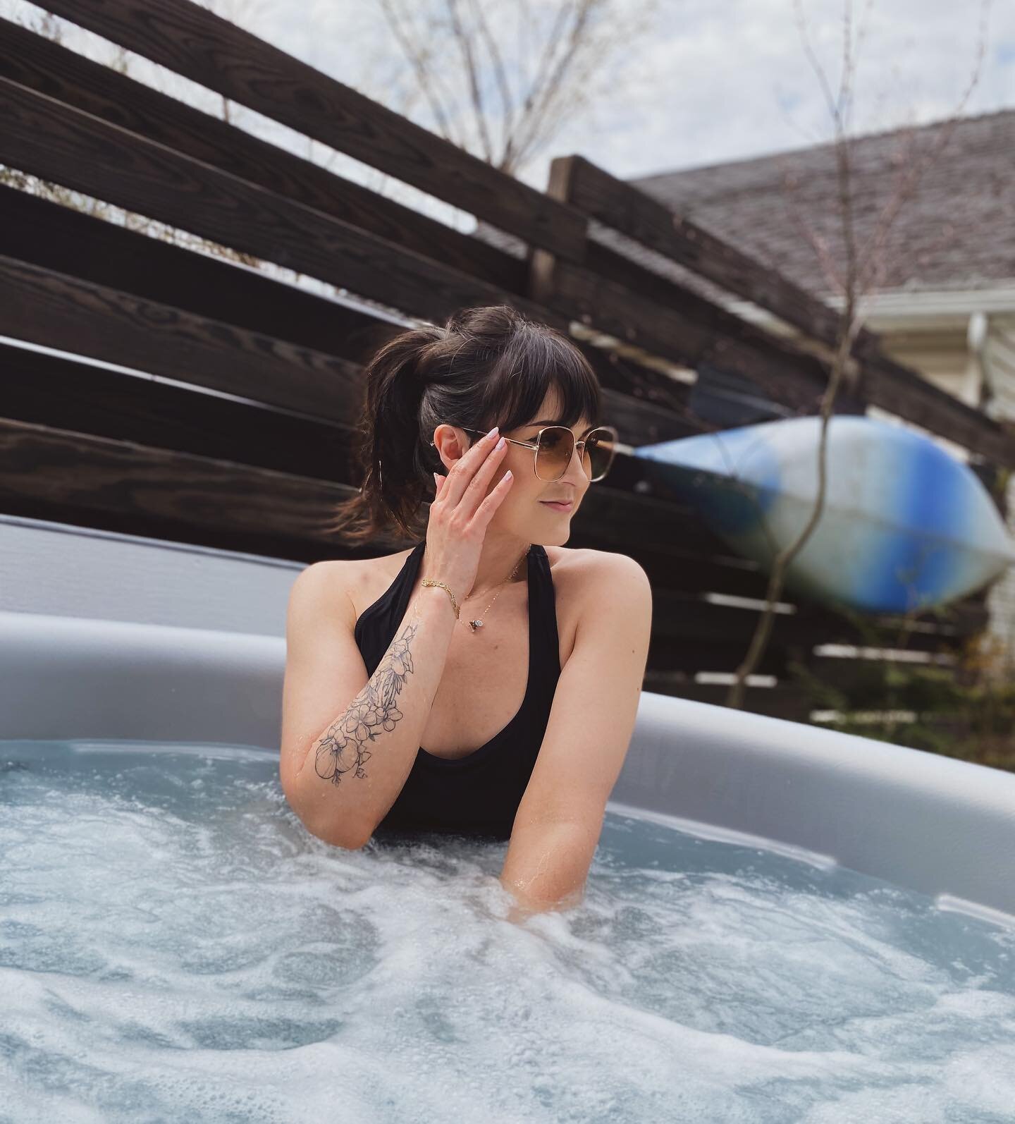 Wherefore art thou, spring?
.
.
.
#nickelcitypretty #blog #blogger #buffaloblogger #buffalo #buffalove #igersbuffalo #spring #hottub #backyard #home #lifestyle #lifestyleblogger #ootd #tattoo