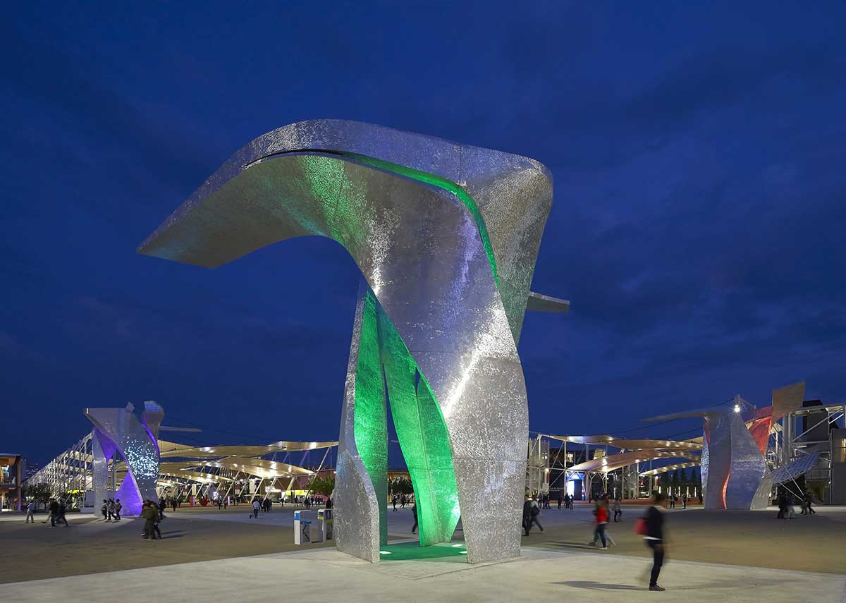 studio-libeskind_wings_expo-2015_huftoncrow_005-2280x1625.jpg