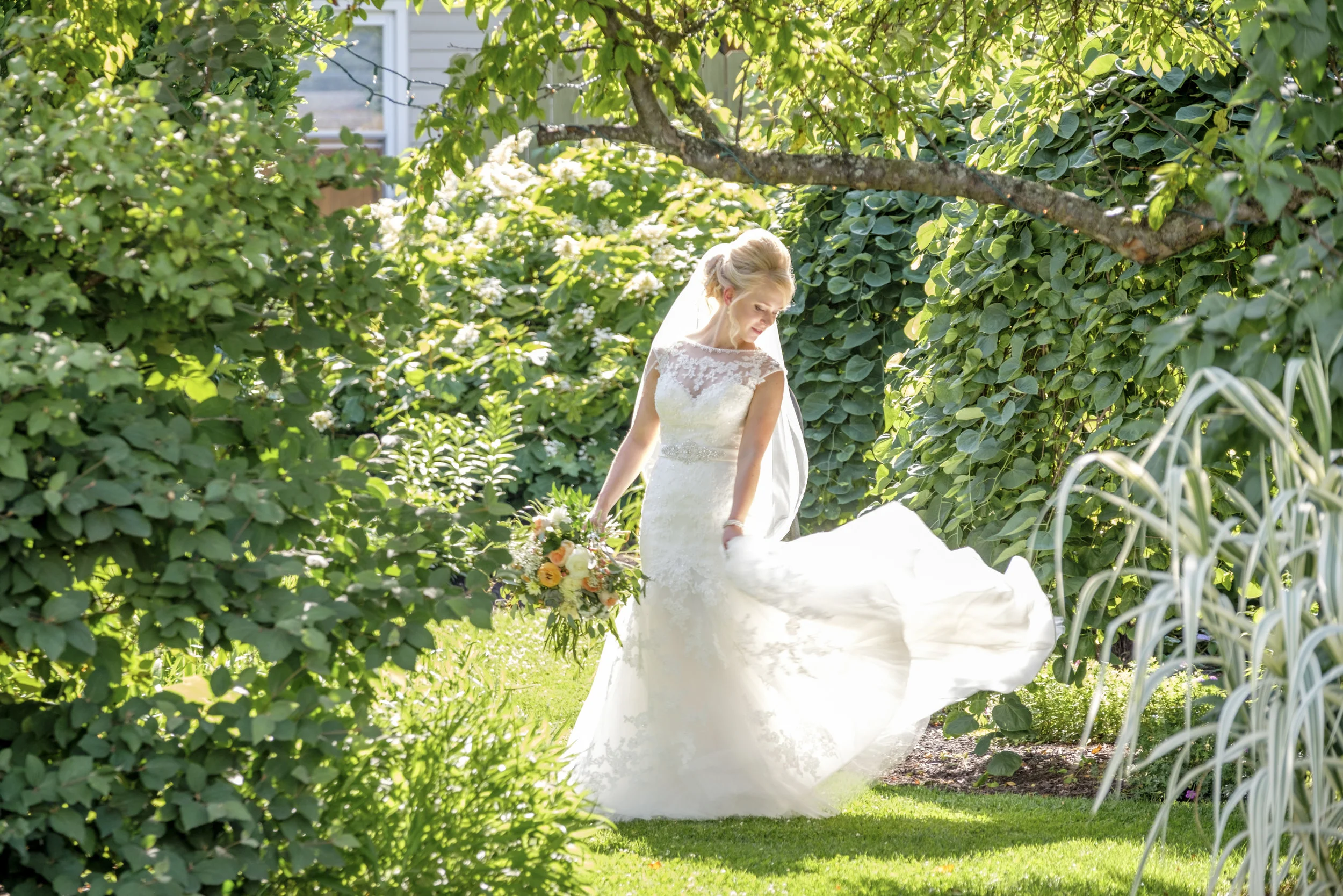 Katie&BillyWeddingFavs-034.jpg