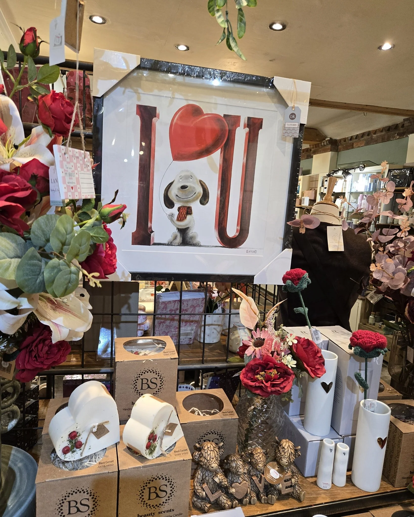 Valentine's Day is looming. 
Treat that special someone ❤️