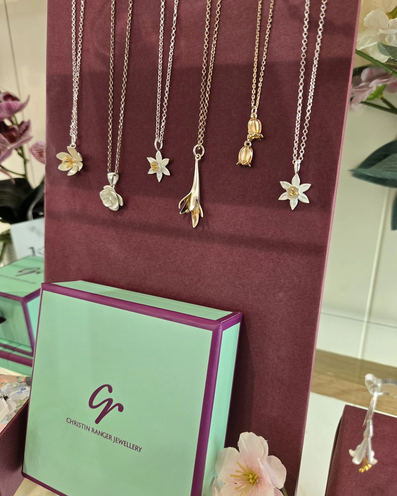 Happy Valentine's Day.
I hope you have treated that lucky someone in your life. ❤️