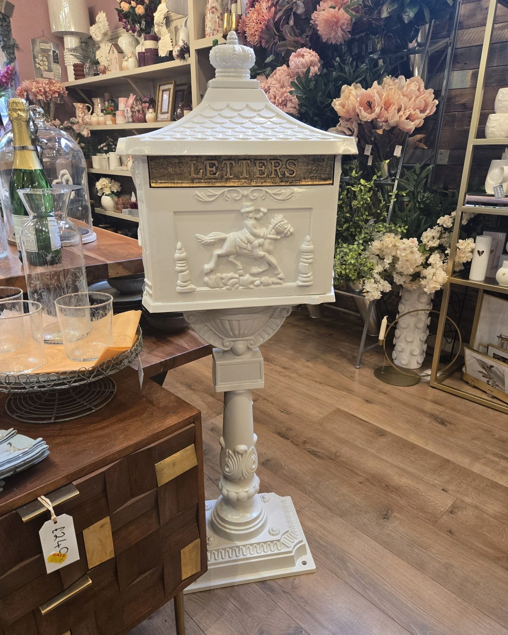 Just arrived
How pretty is this?