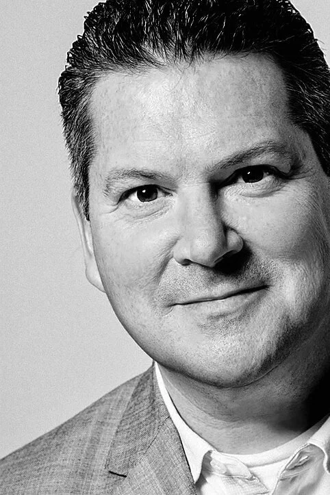 ____CREATIVE DIRECTOR. ART DIRECTOR. TIME 1998 – present I have designed more than 700 TIME covers.____STAFF WRITER. DESIGNER. The Atlanta Journal-Constitution 1988 – 1998 Covered the PGA Tour, college basketball and other local sports and served as…