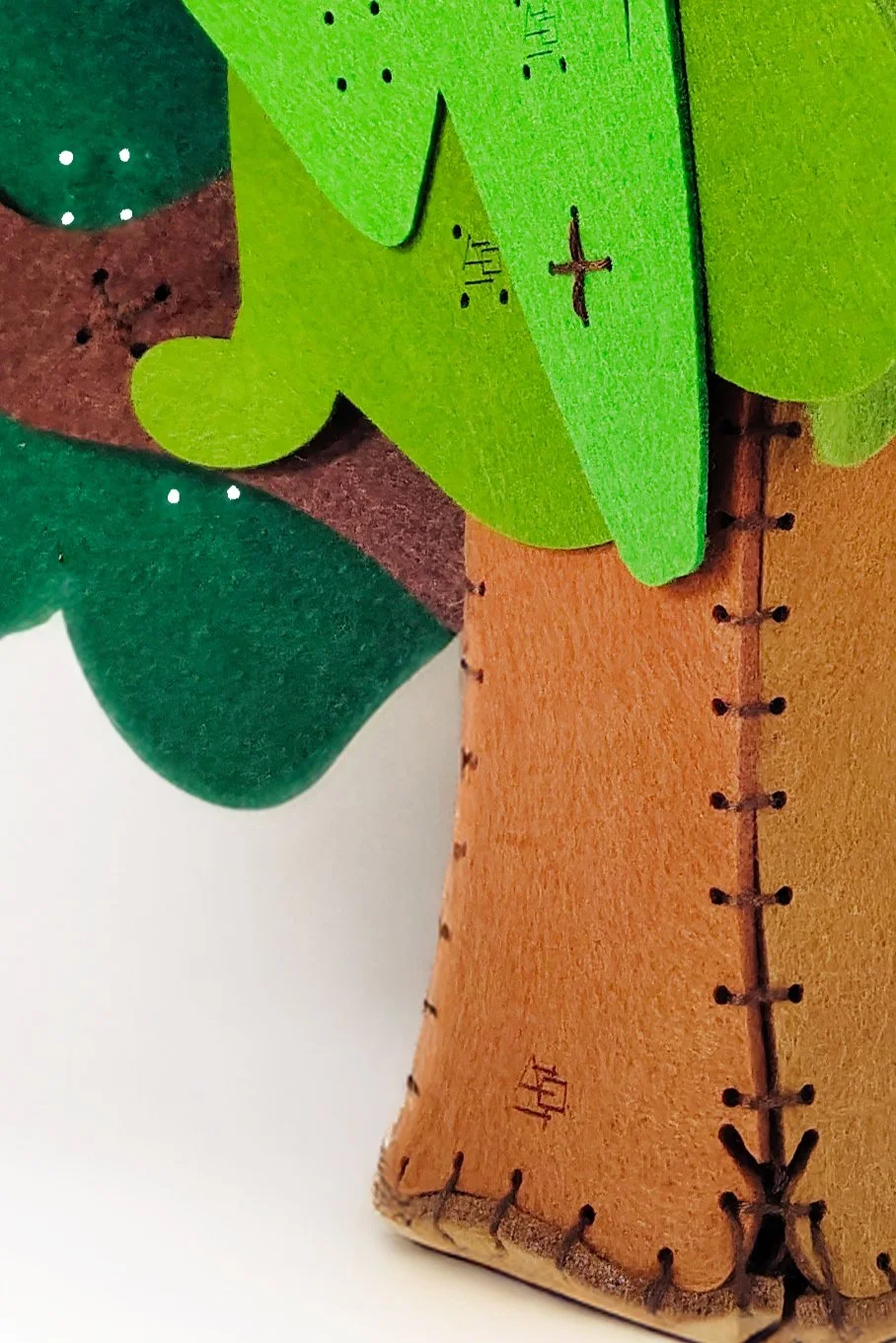 Aexplore Tree Hugger Bag_2.jpg