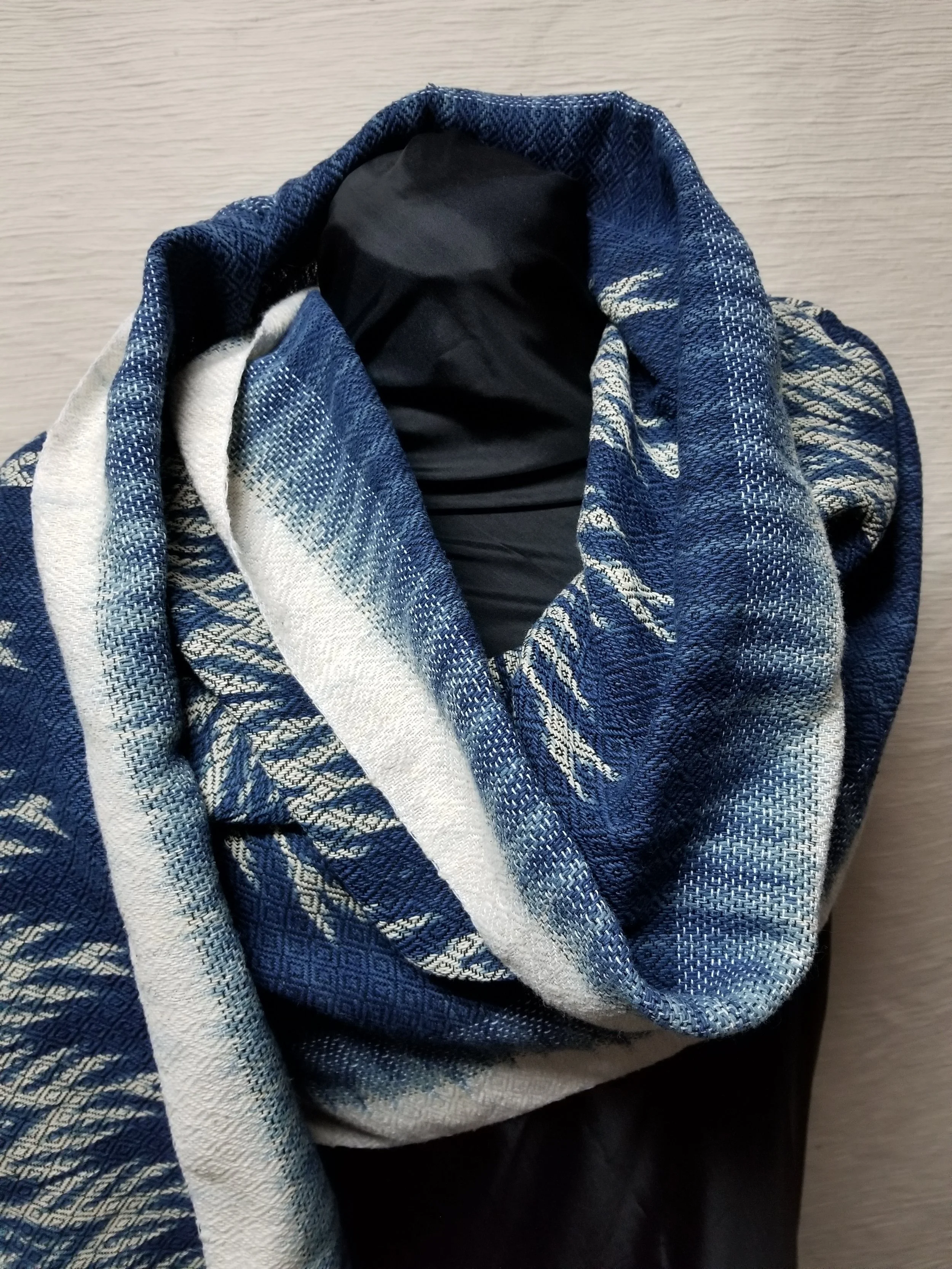 LAE23C White Bordered Shawl 