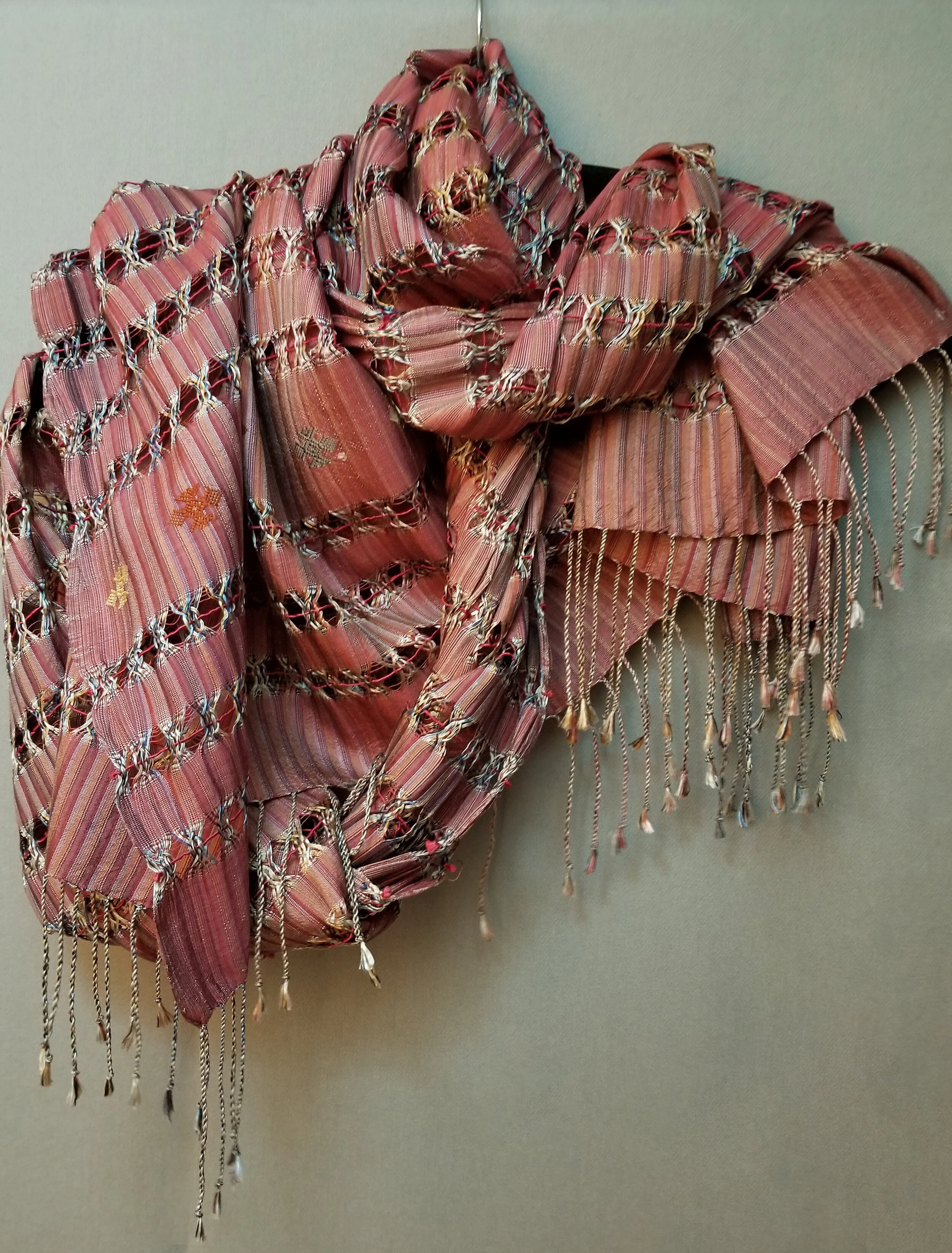 KT8312.2  Pineapple  Eye