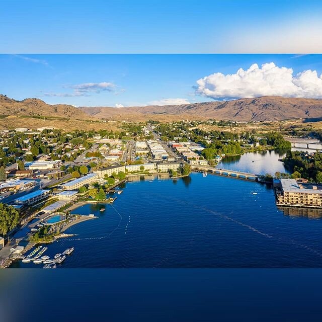 Ready for summer.
&bull;
&bull;
&bull;
#lakechelan #chelan #lake #lakechelanvacation #pacificnorthwest #aerialphotography #aerialperspective #aummer #summerescape #summeratthelake #summerinchelan #mavic2pro