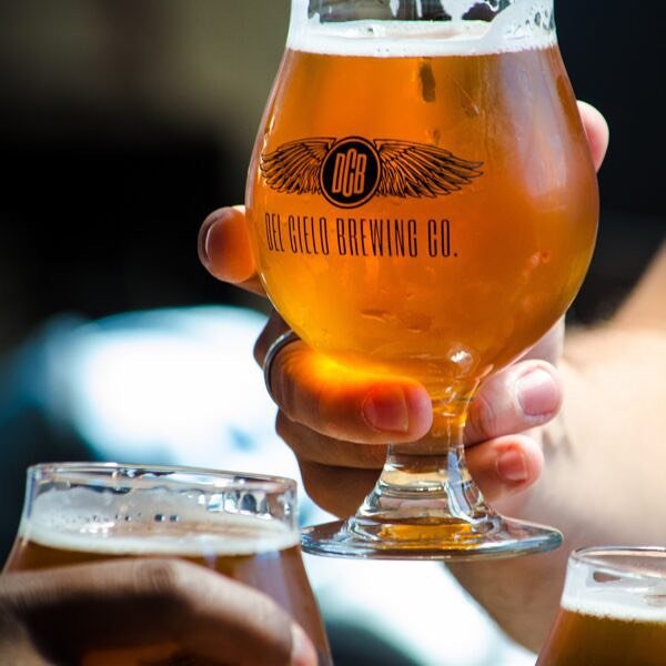 @delcielobrewing will be joining us for Pint Night tonight in Walnut Creek from 4-6pm! 

We&rsquo;re so excited to bring you some of the best local breweries for you to try right here in our taproom! Plus, take home a FREE pint glass tonight with the