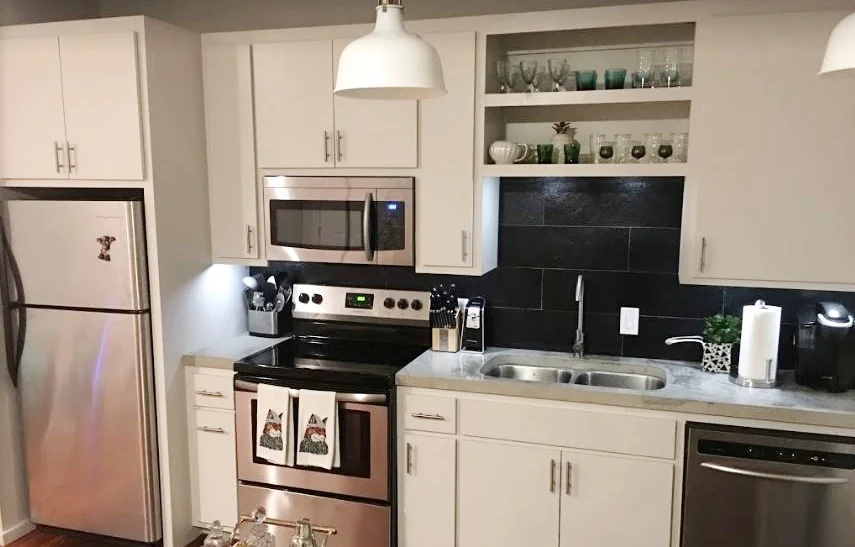 kitchen remodel in galveston.JPG