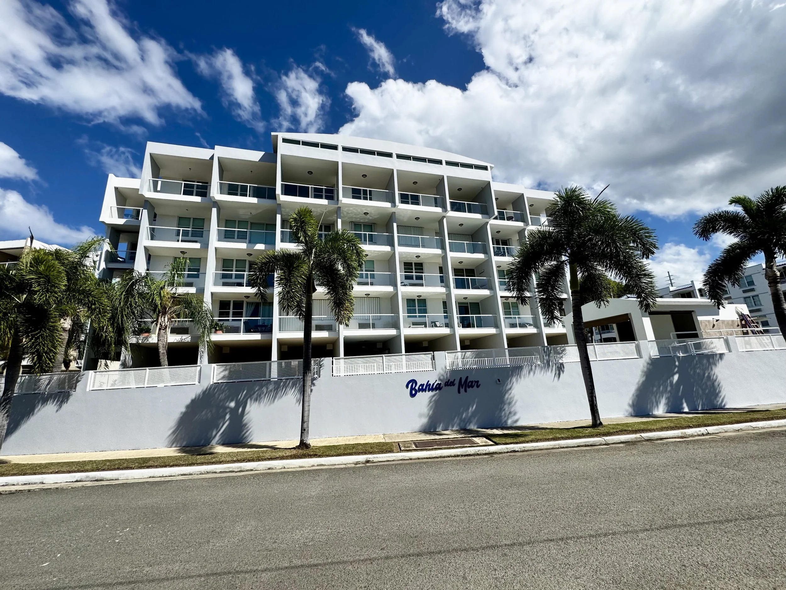 Cond. Bahia del Mar Rincon, PR
