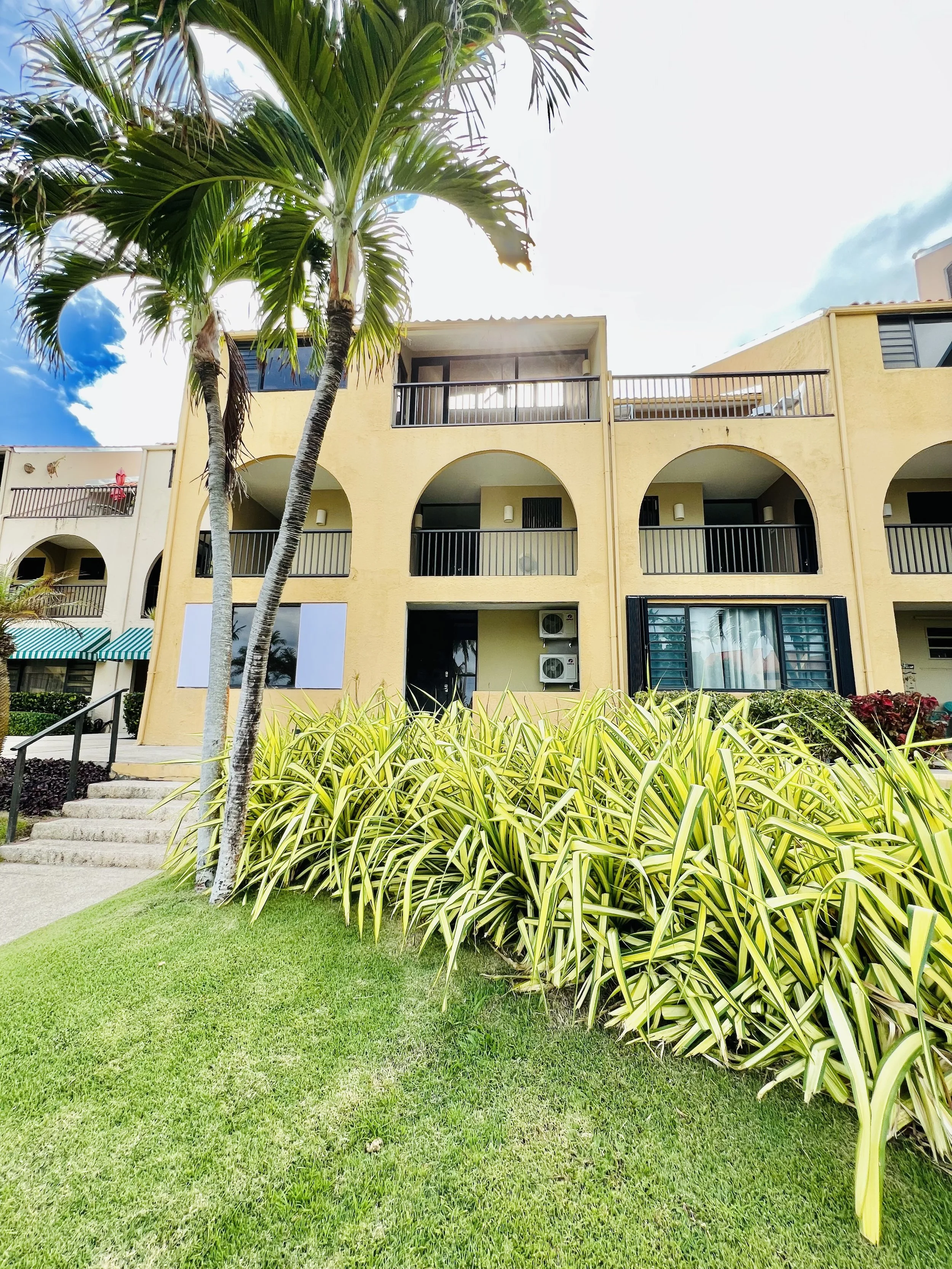 Cond. Beach Village Palmas del Mar, Humacao, PR